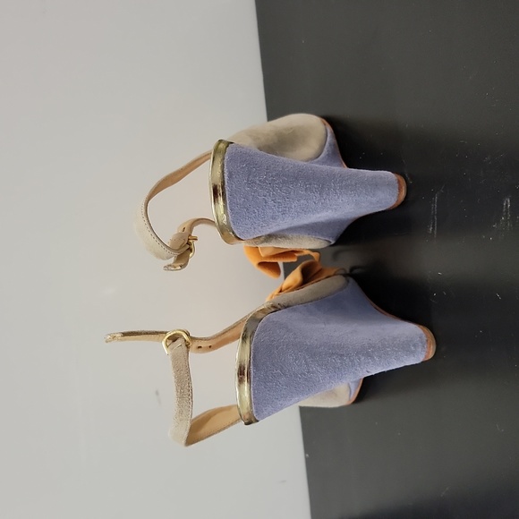 Ms Shoe Designs Suede Heels - Picture 3 of 6